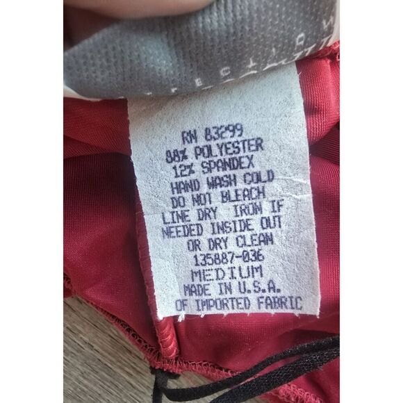 Vintage Hugo Buscati Women’s Long Red Velvet Dress Size Medium Party Formal - Picture 4 of 7